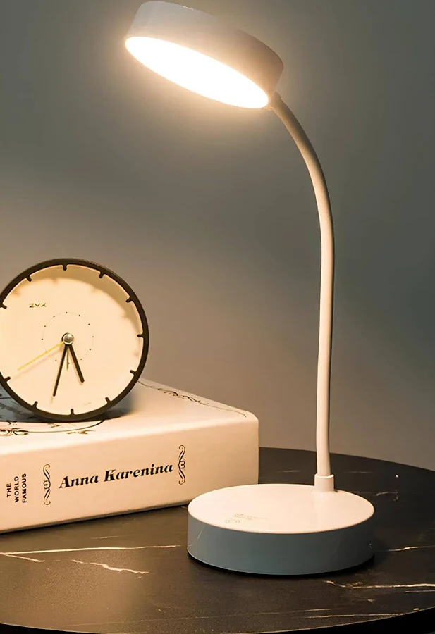 Mobee Yeni Nesil Şarjlı Masa Lambası Akrobatik Renk Seçenekli 20 Ledli Dokunmatik Flexible Lamba